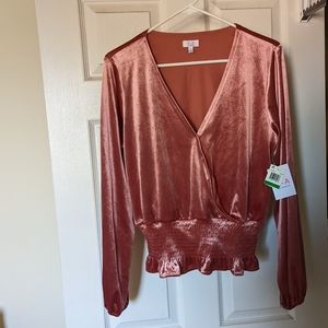 Q+A Los Angeles Velvet Top